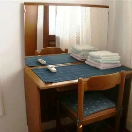 Jelsa Apartments Apartamento