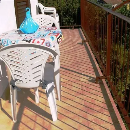 Jelsa Apartments *