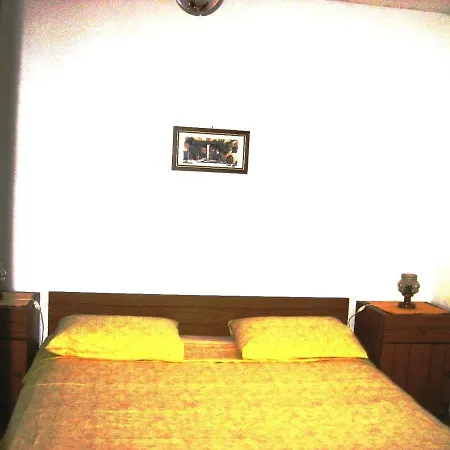 Jelsa Apartments Apartamento Jelsa (Hvar)