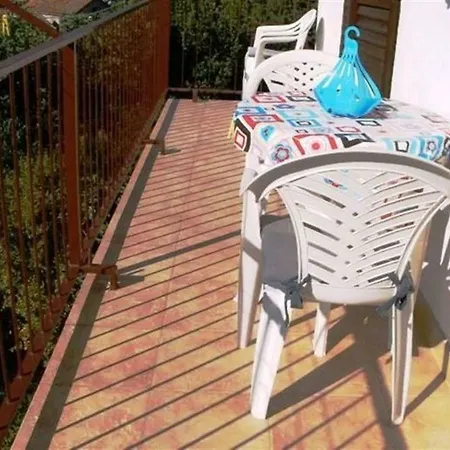 Jelsa Apartments 젤사